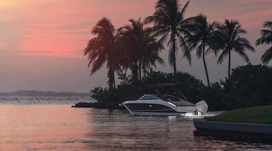 2023 Sea Ray SLX 260 Outboard