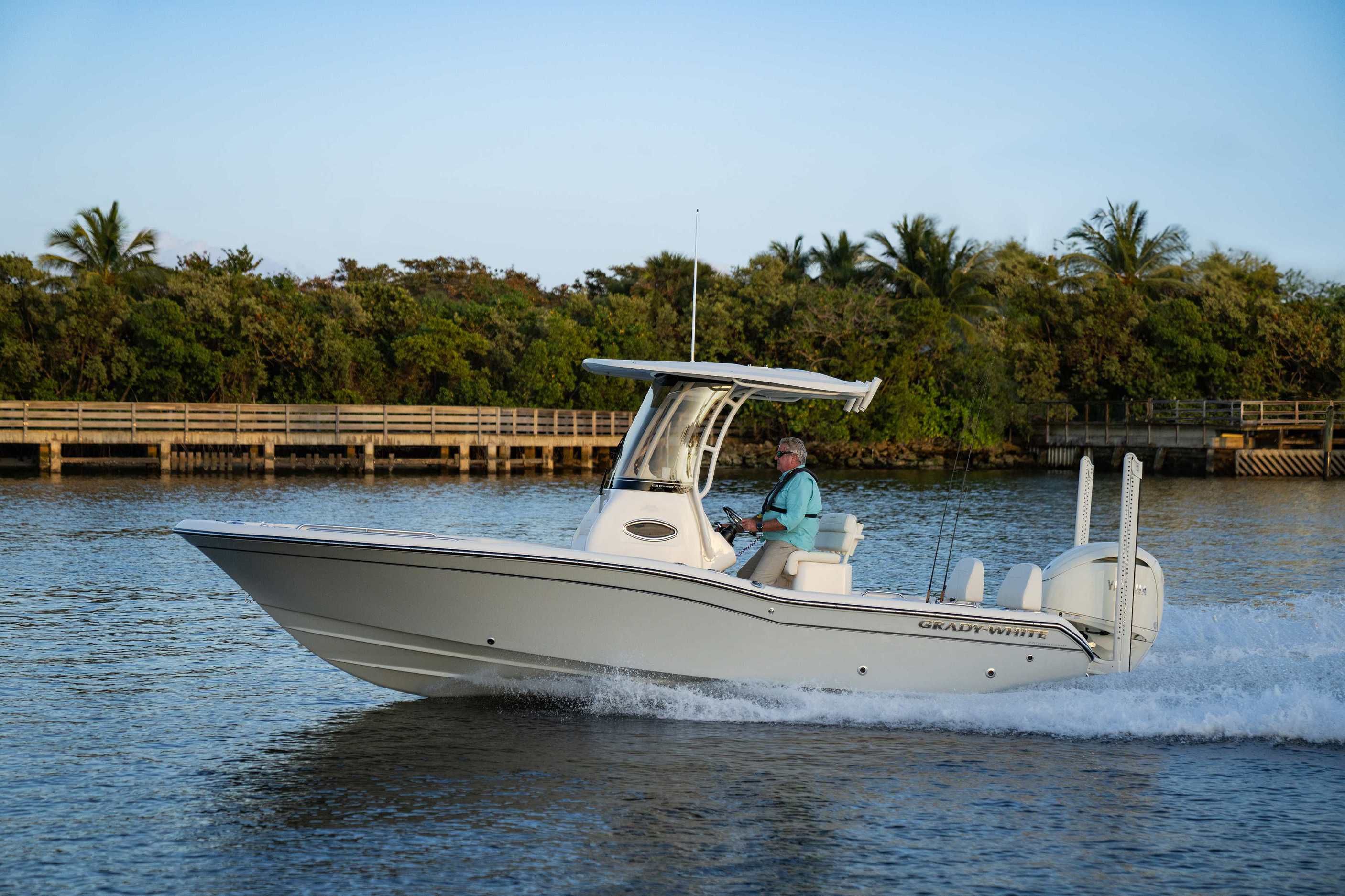 2022 Grady-White 231 CE