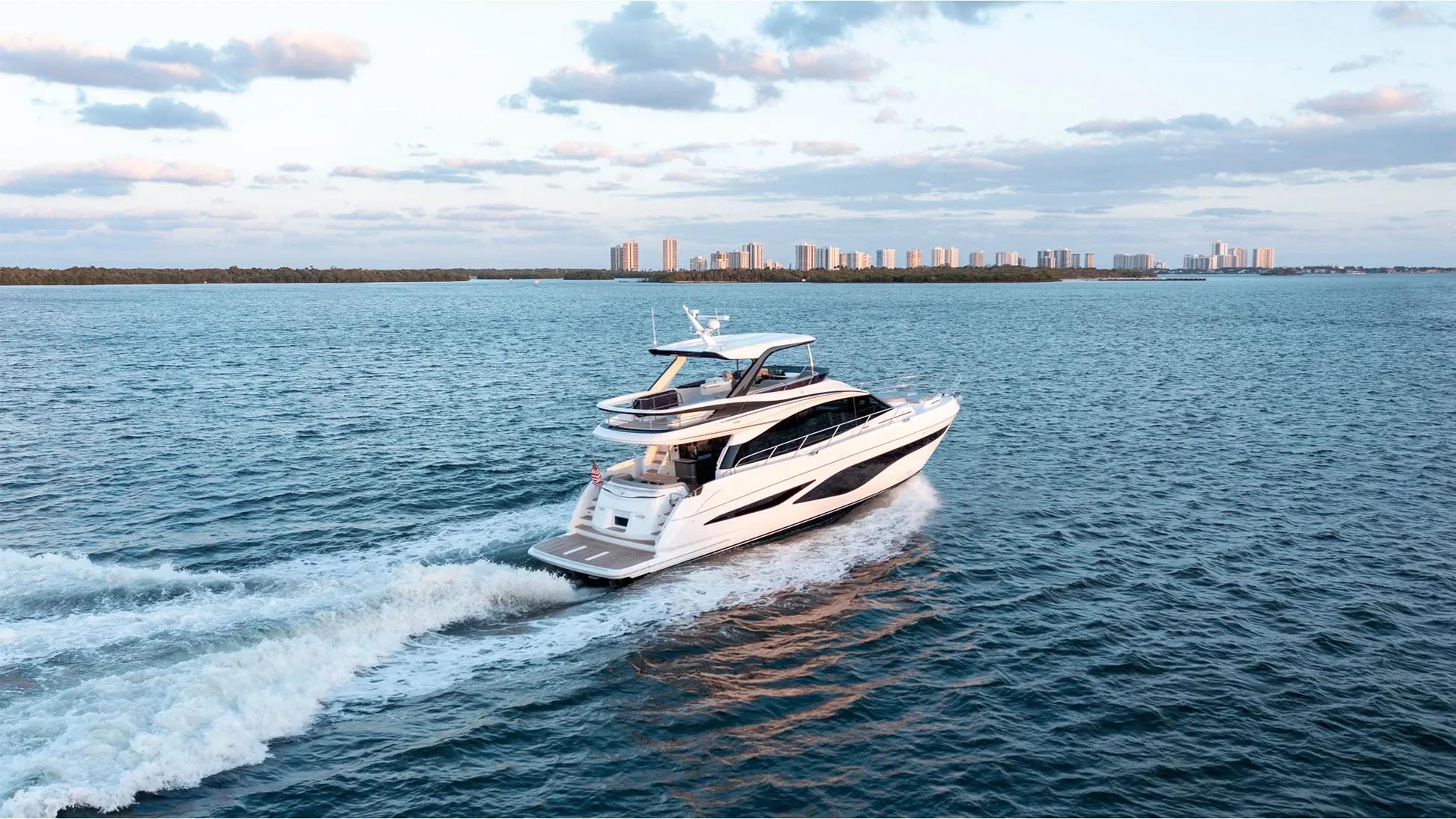 2022 Princess Yachts F65