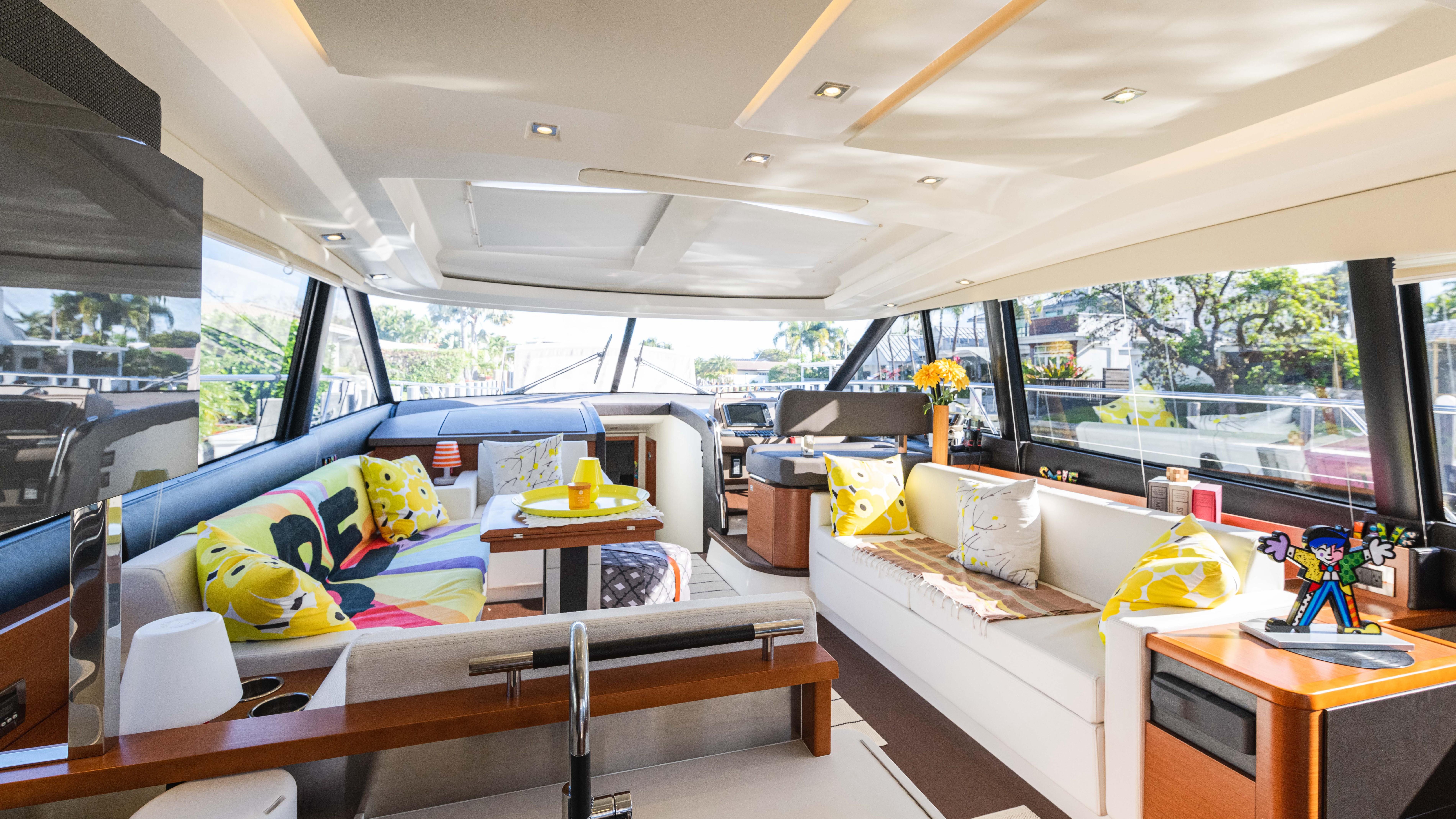 2016 Prestige Yachts 550 S