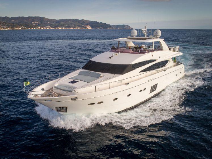 2011 Princess Yachts 95