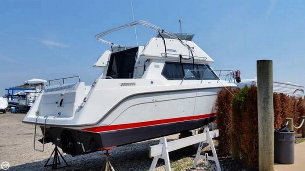 1992 Carver Yachts COMMAND BRIDGE