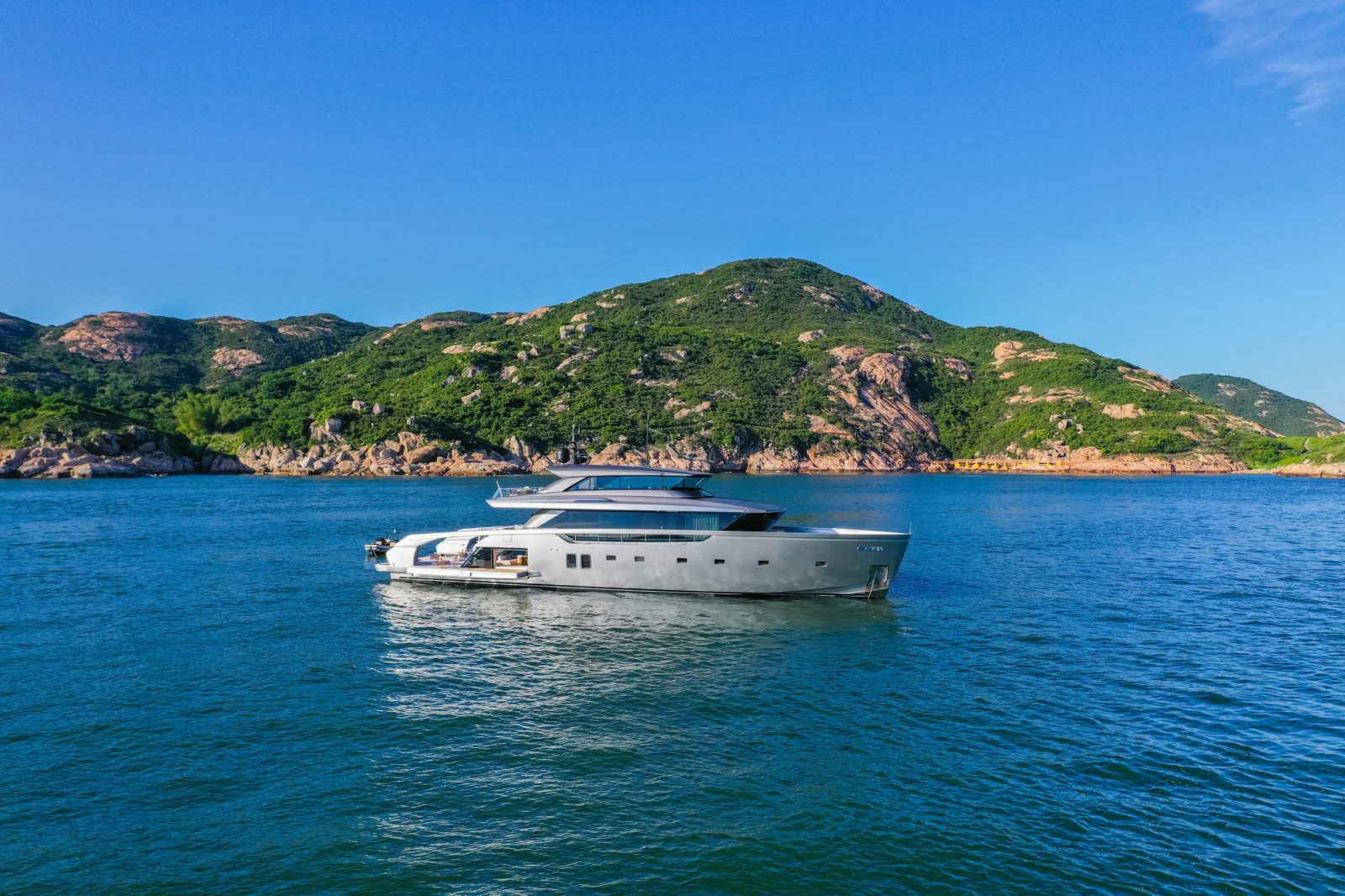 2021 Sanlorenzo Yachts SX112