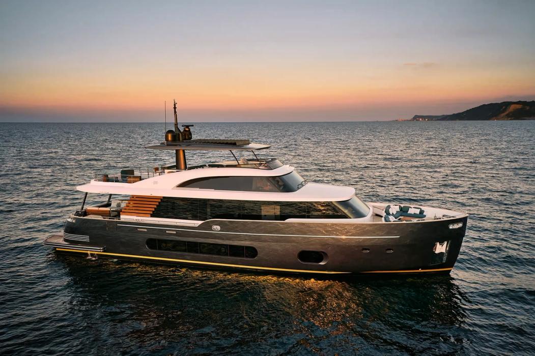 2017 Azimut Yachts Magellano 25M