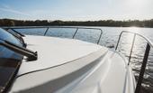 Quicksilver Activ 905 Weekend, bow sun lounge