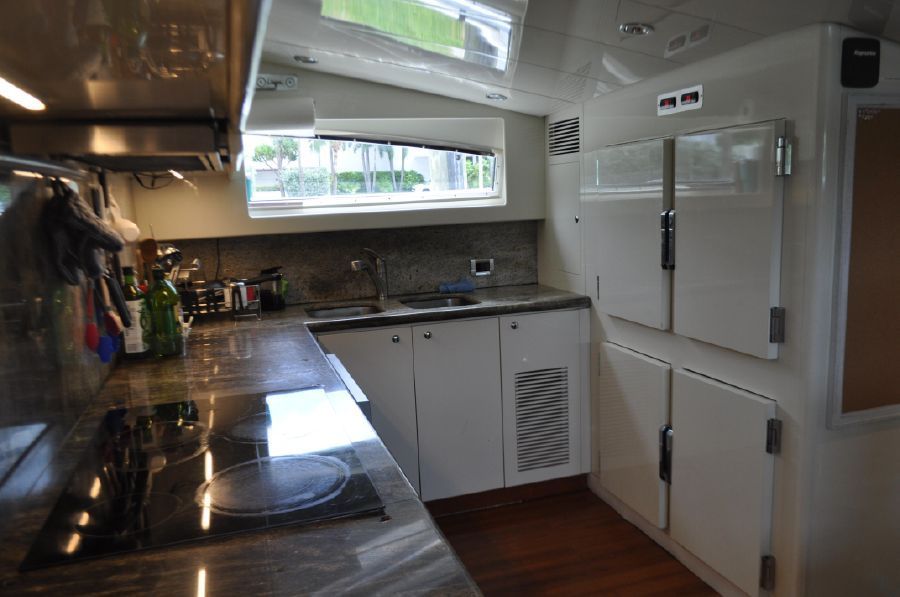 2003 Azimut Yachts 100 Jumbo