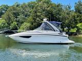 2017 Regal Boats 28 Express