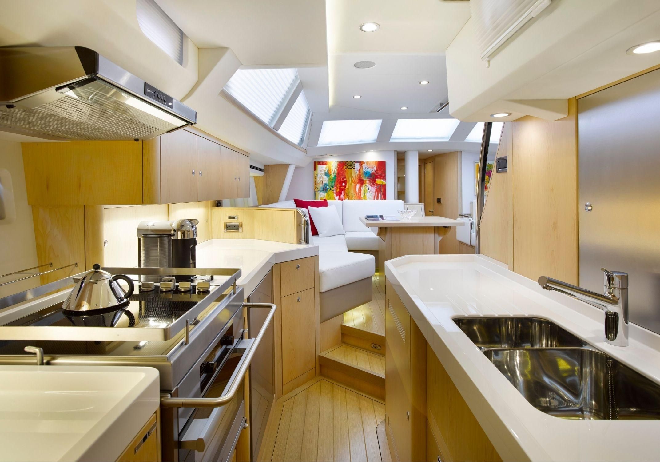 2010 Oyster Yachts 575