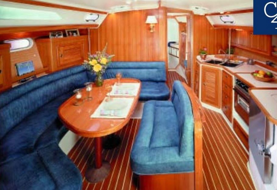 1989 Catalina Yachts Catalina 42 - Wing Keel