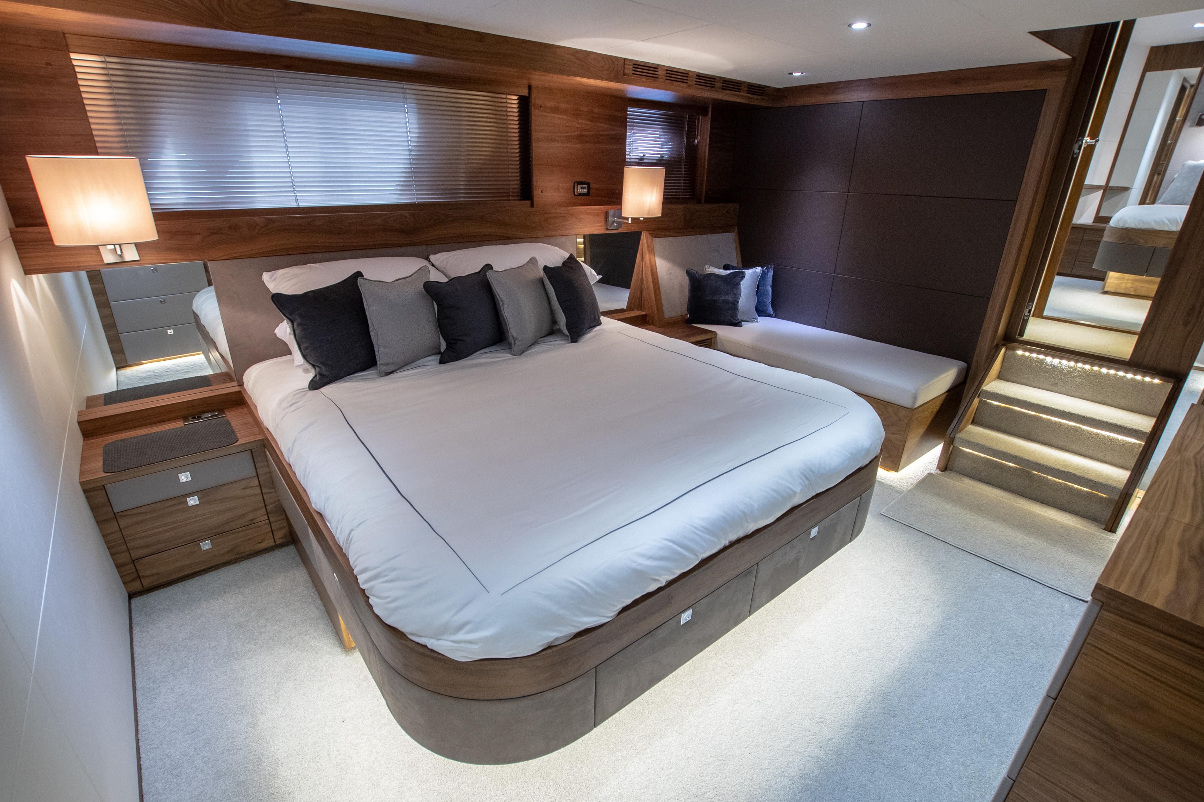 2016 Van Der Heijden Yachts Explorer