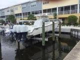 2011 Invincible Boats 36 CC