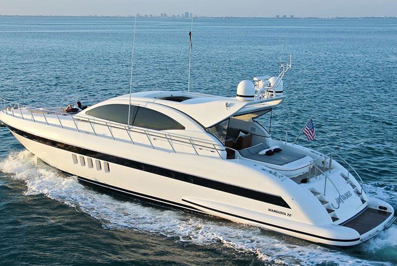 2004 Mangusta Yachts 72