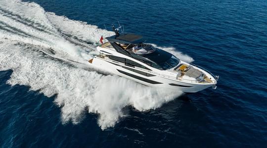 2018 Sunseeker 86 Yacht