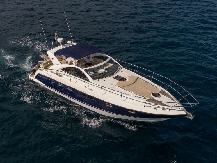 2010 Fairline Targa 44