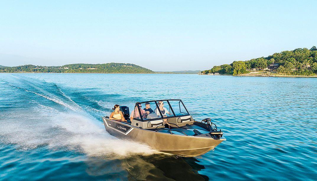 2021 Lowe Boats FS 1800