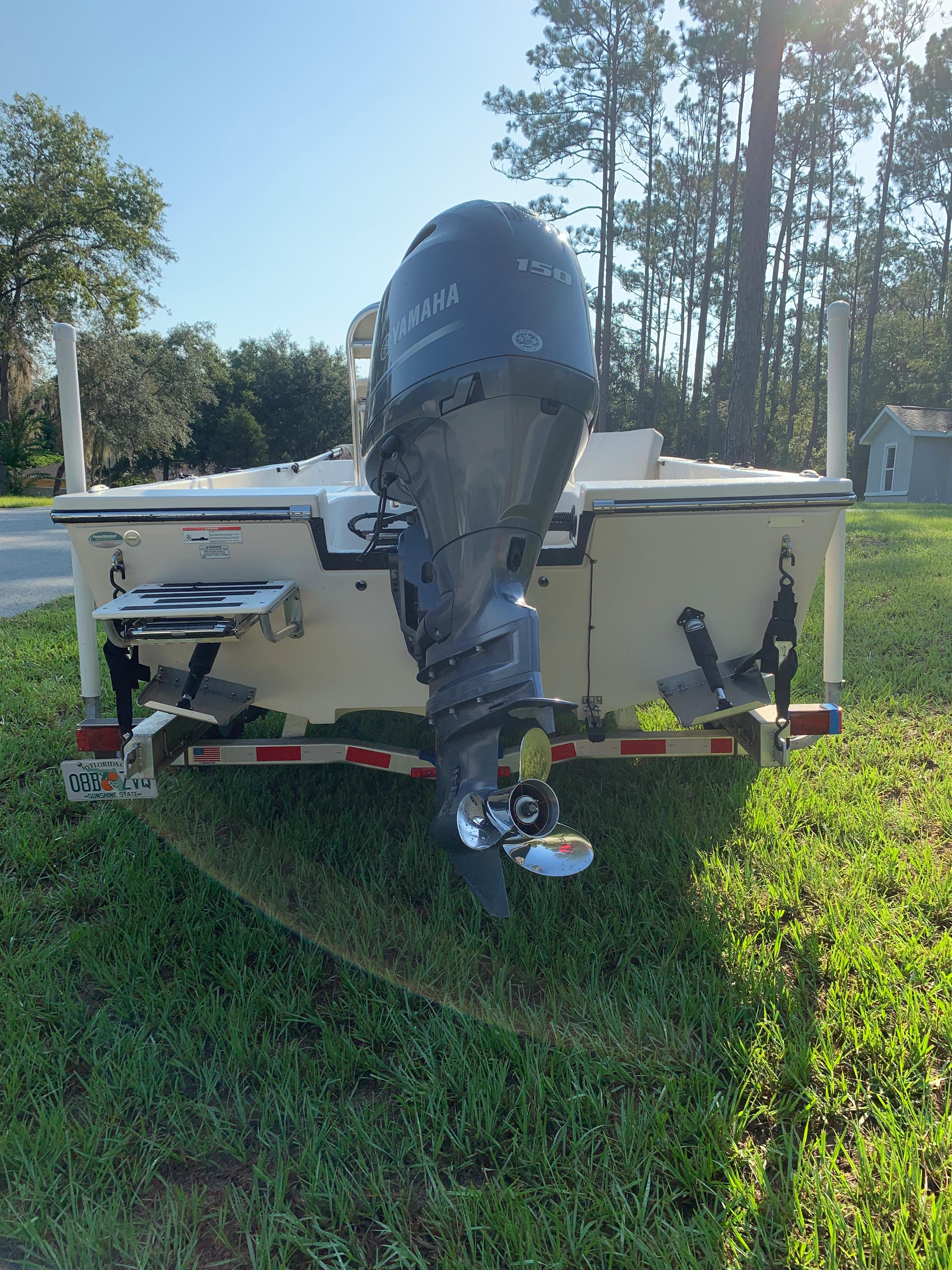 2016 Cobia Boats 21 Bay