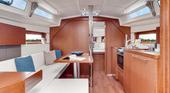 2013 Beneteau Oceanis 38