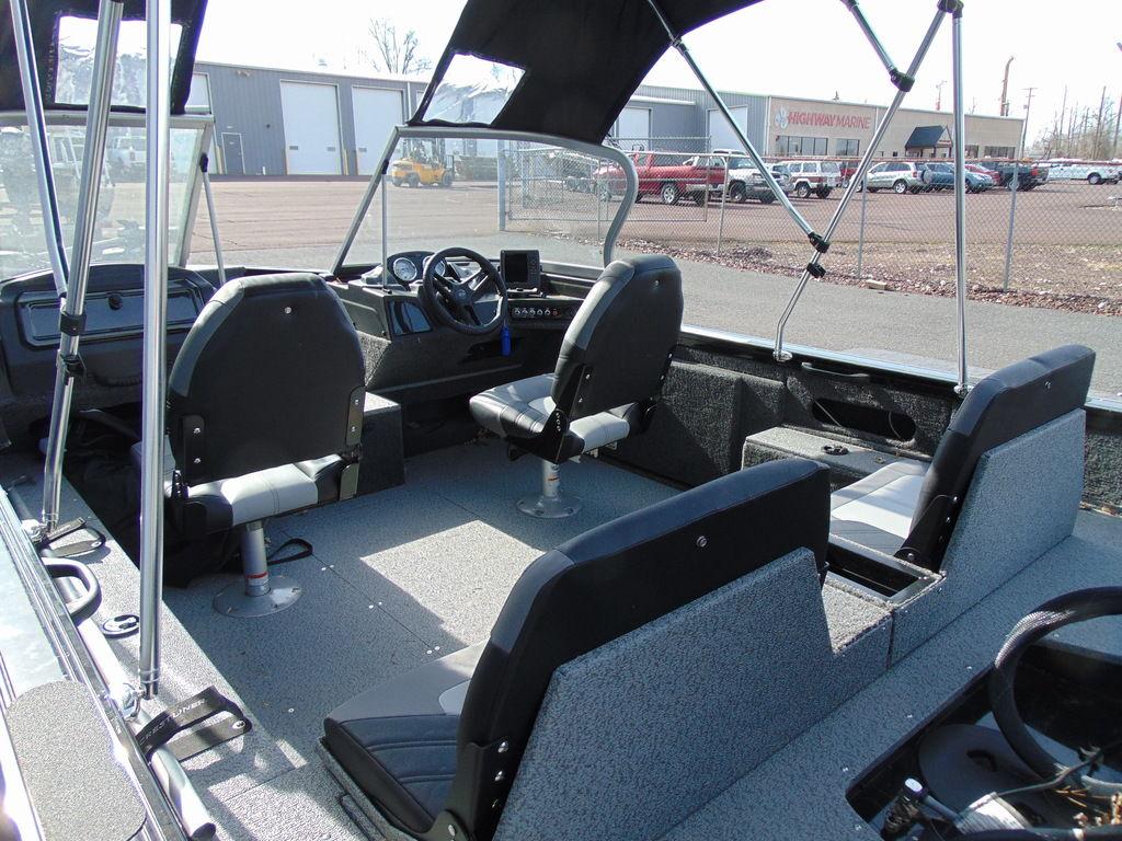 2021 Crestliner 1750 Fish Hawk Walk-through