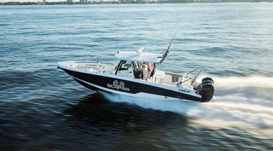 2021 Wellcraft 352 Fisherman