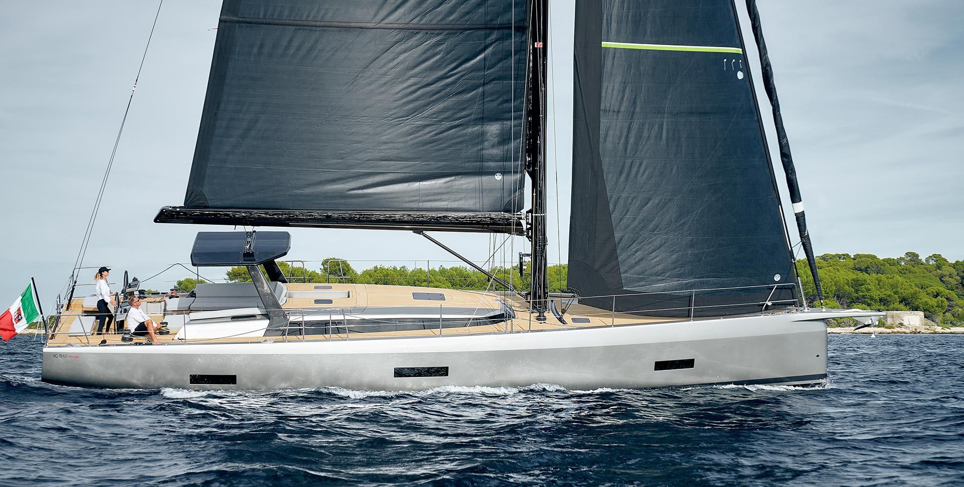 2022 Ice Yachts 62 Targa