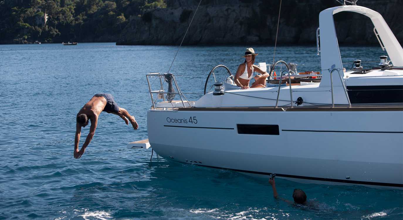 2011 Beneteau Oceanis 45