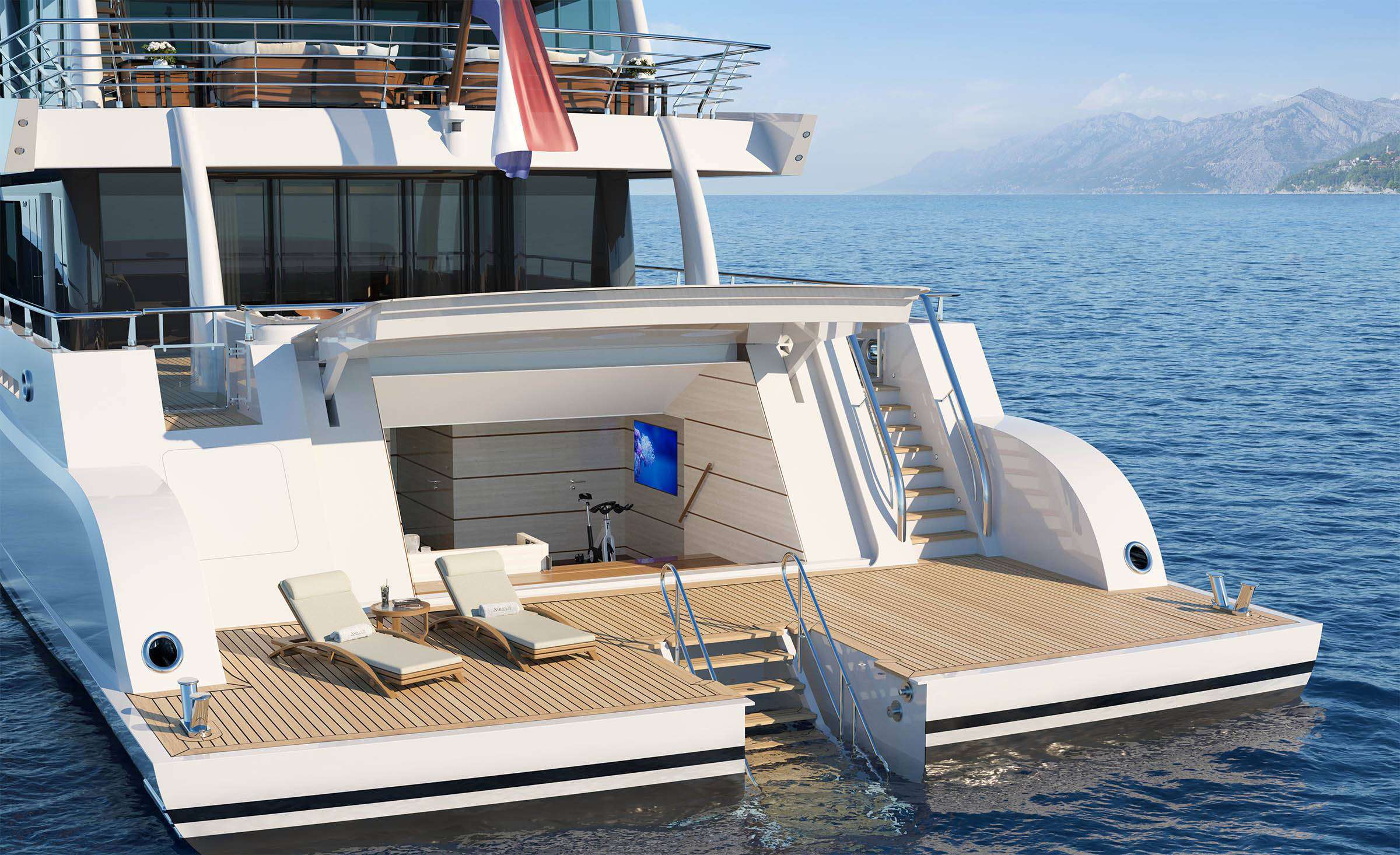 2018 Amels Sea and Us