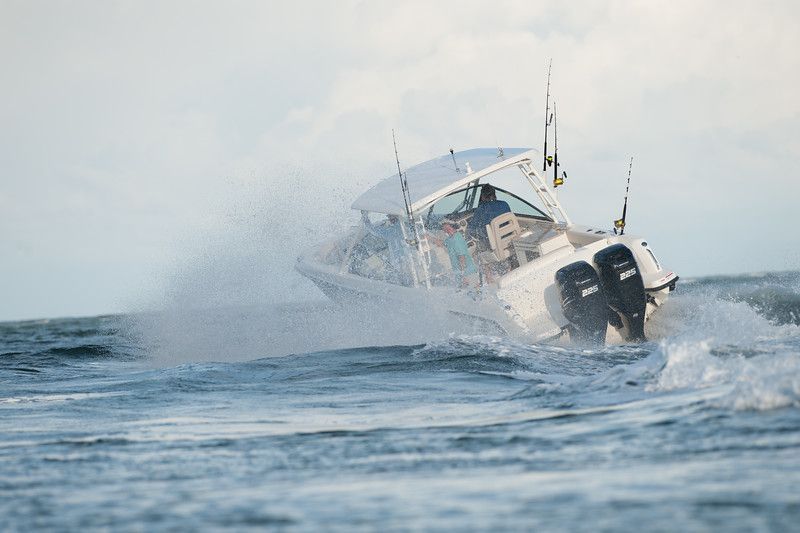 2015 Boston Whaler 270 Vantage