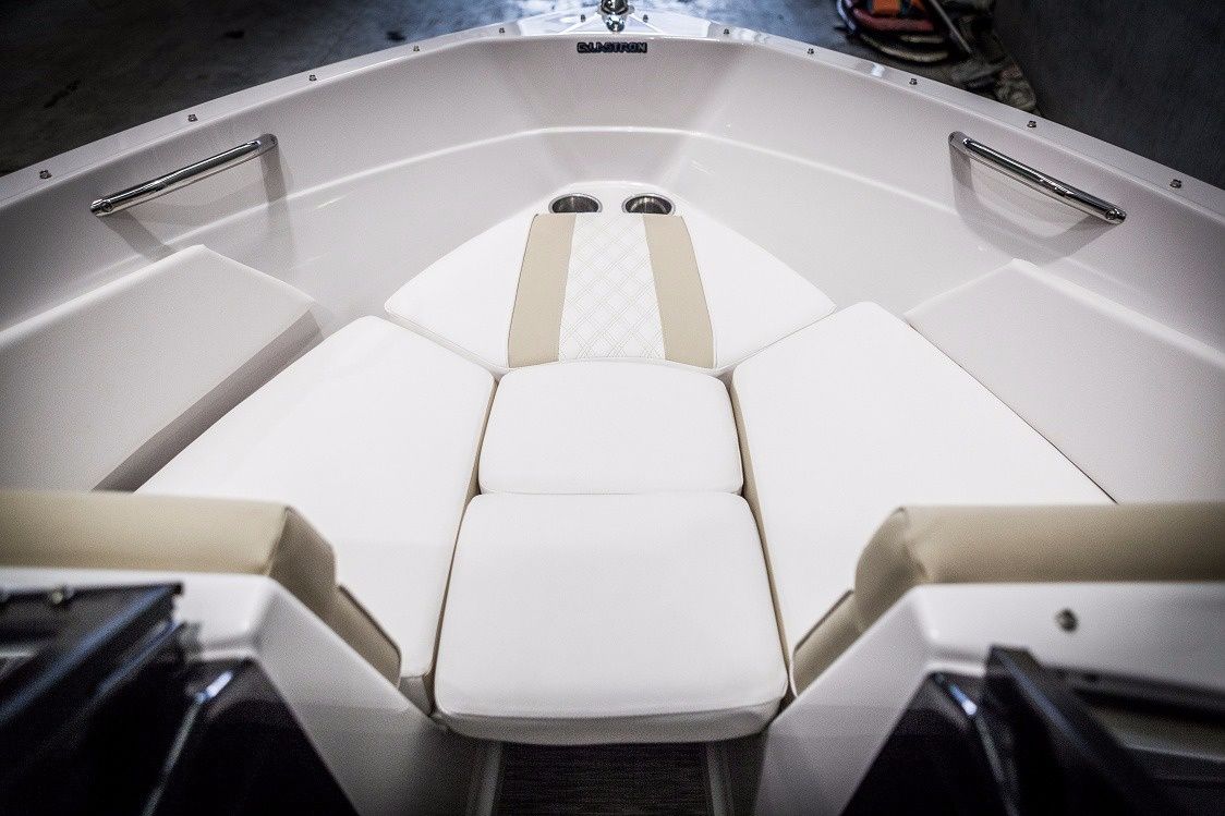 2021 Glastron GTS 185