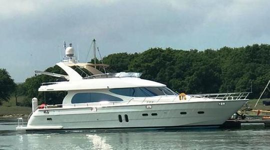 2006 Horizon Yacht Elegance 20