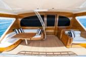 2023 Viking Yachts 90 Convertable