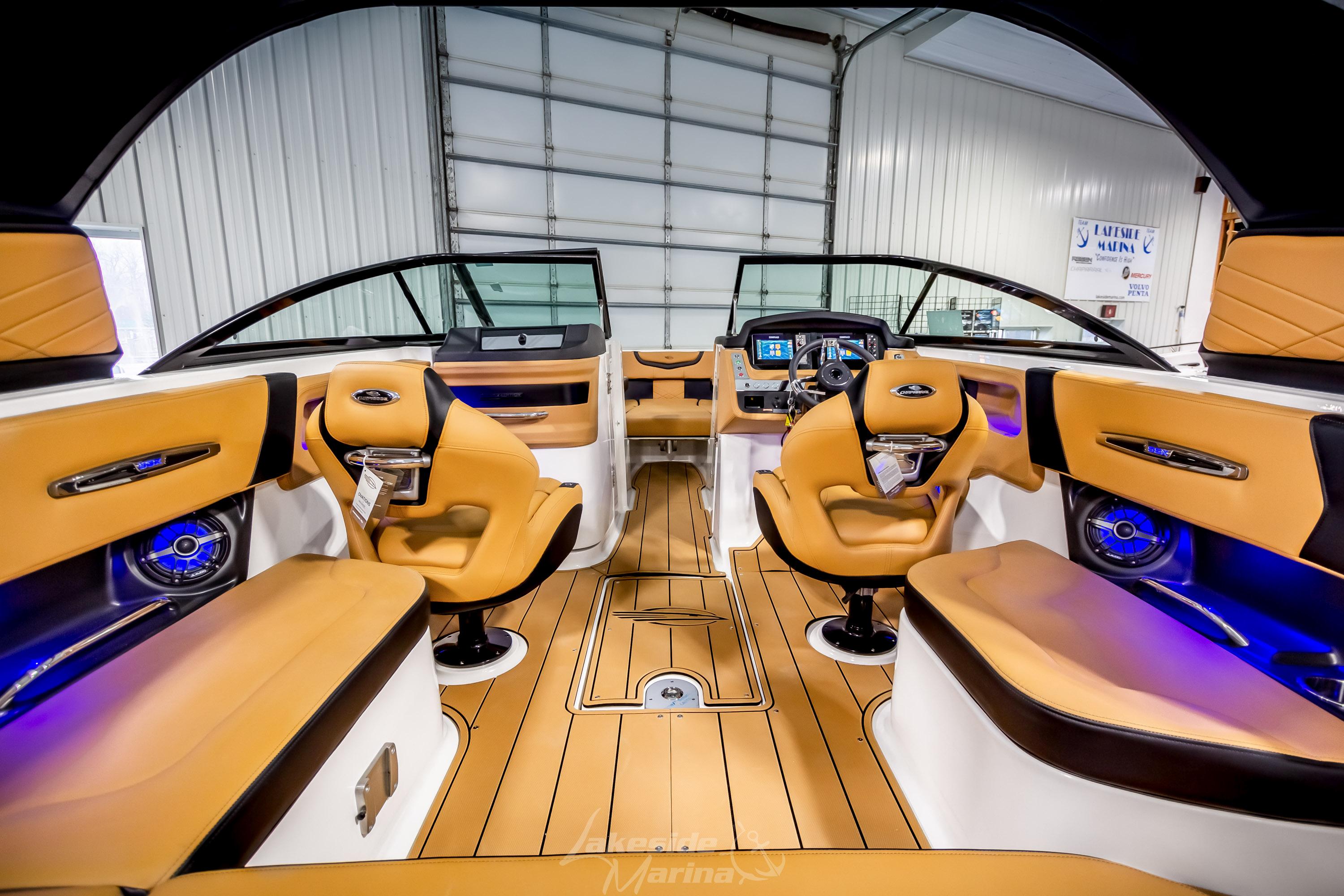 2022 Chaparral Boats 267 SSX Black Edition