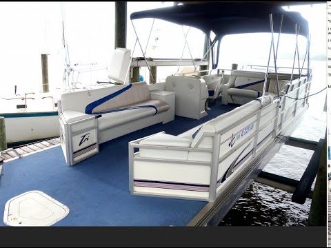 2000 JC Pontoon 22.5 foot performance toon