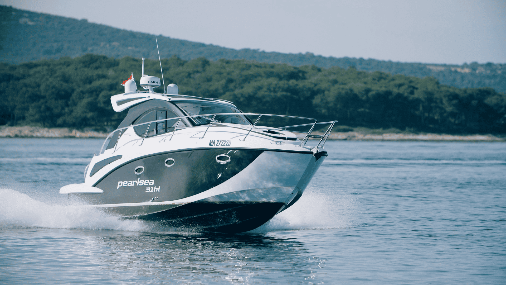 2014 Pearlsea Yachts 31 Coupe