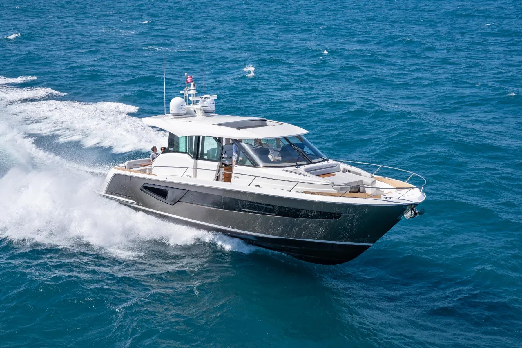 2023 Tiara Yachts EX 54