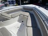 2022 Sea Pro 259 Center Console