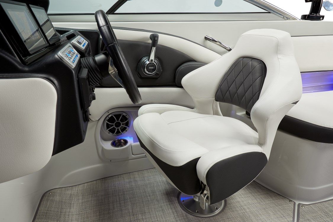 2024 Crownline 270 SS Surf