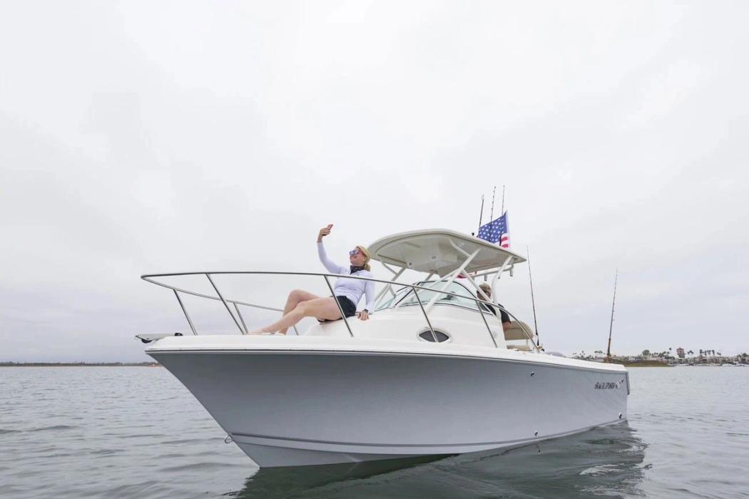 2023 Sailfish Boats 220 WAC