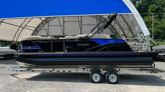 2022 Sylvan L3 DLZ BAR Tritoon - In Stock