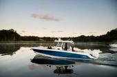 2022 Boston Whaler 330 Outrage