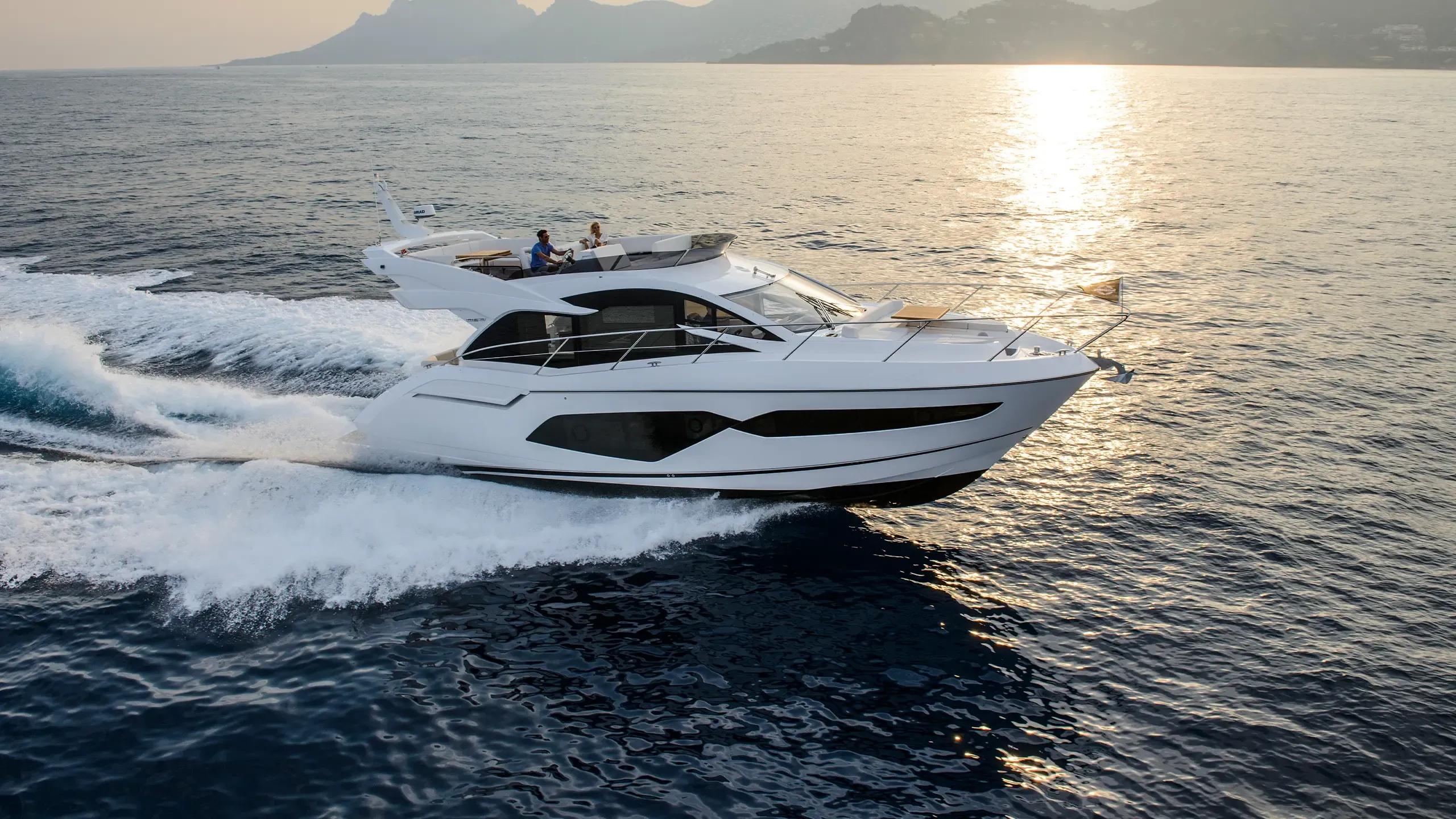 2019 Sunseeker Manhattan 52