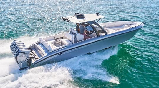 2022 Midnight Express 37 Open