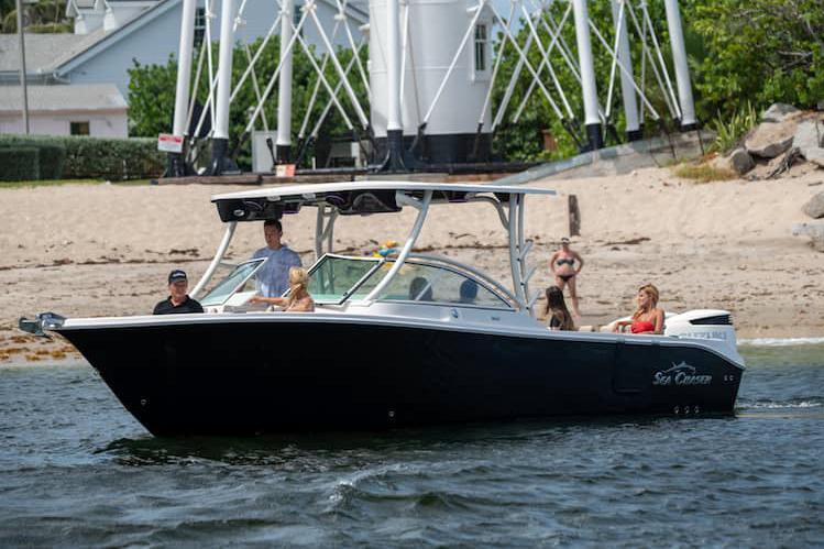 2020 Sea Chaser 30 HFC DC