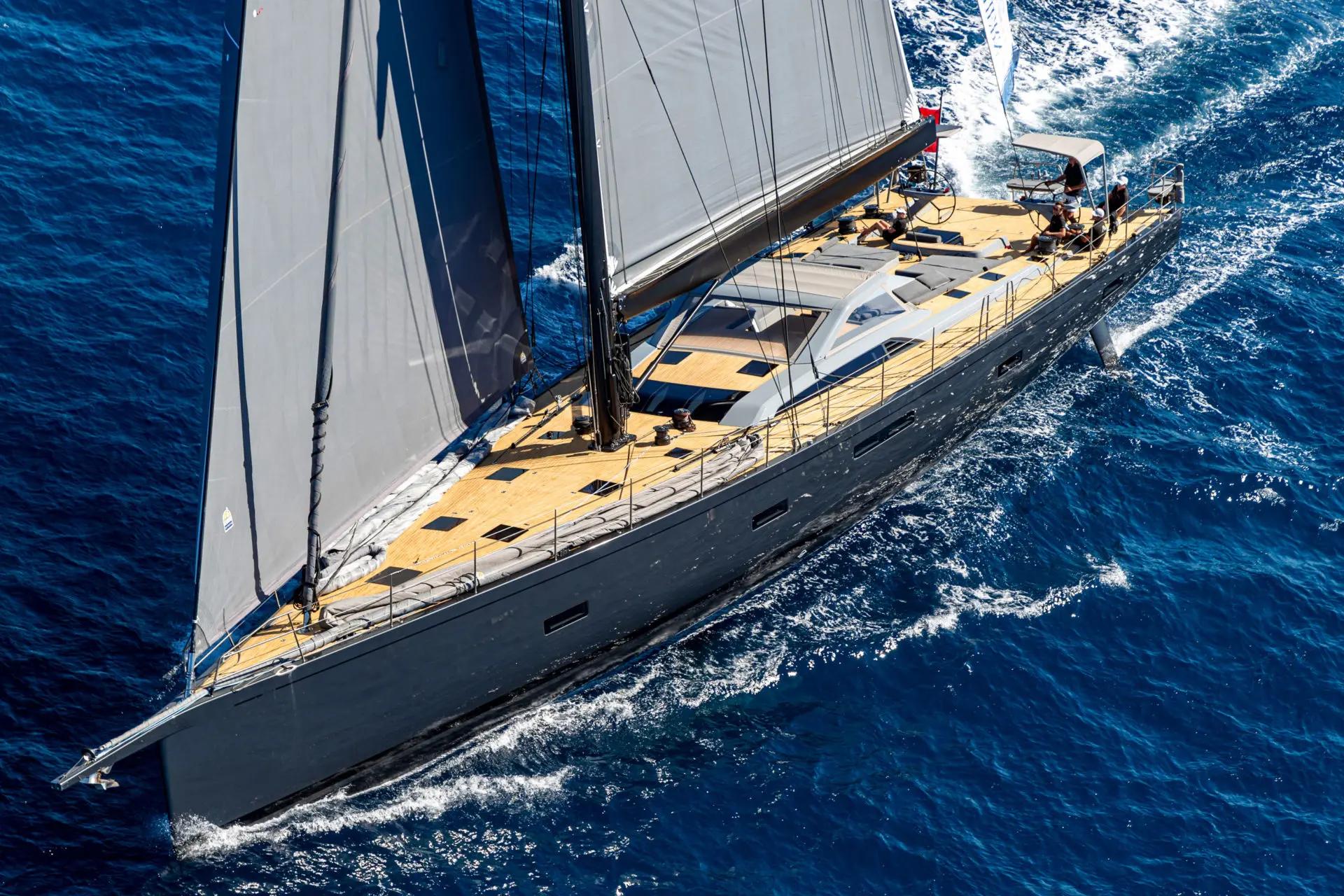 2018 Southern Wind SW96 Seatius