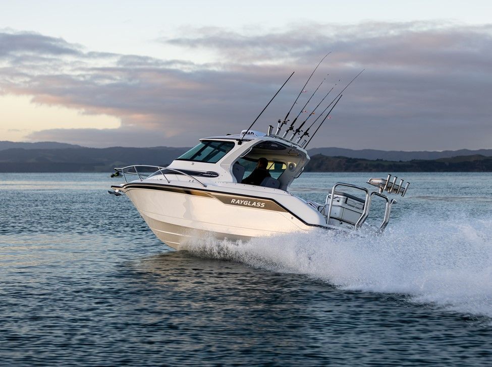 2019 Rayglass Boats Legend 2350