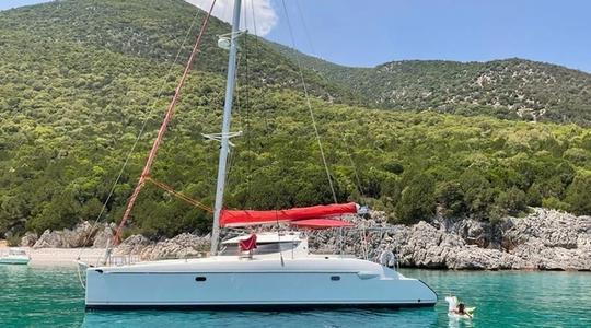 2002 Fountaine Pajot Lavezzi 40