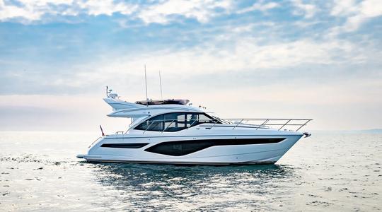 2022 Princess Yachts F50