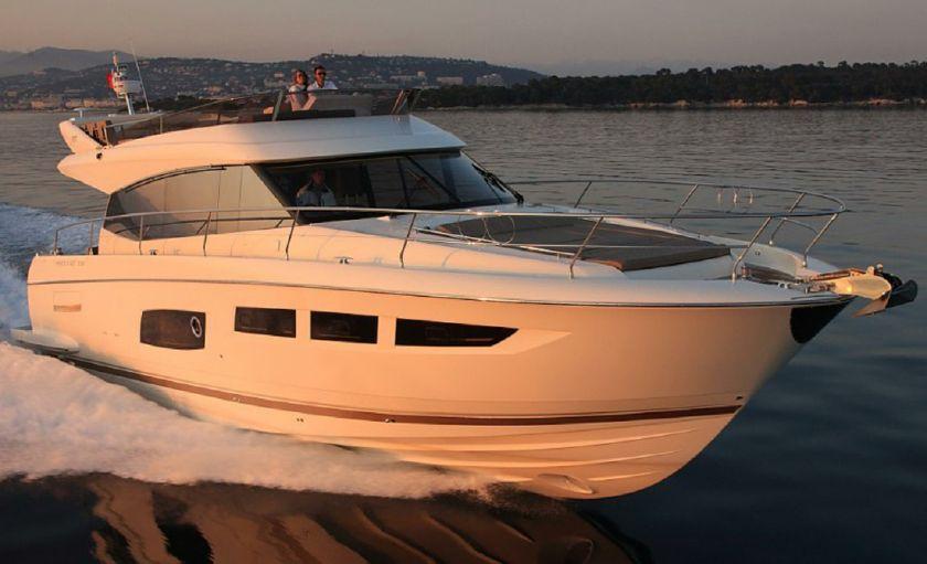 2013 Prestige Yachts 550 Flybridge