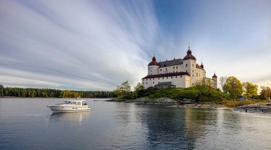 2022 Nimbus 365 Coupe