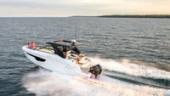 2024 Cruisers Yachts 34 GLS OB