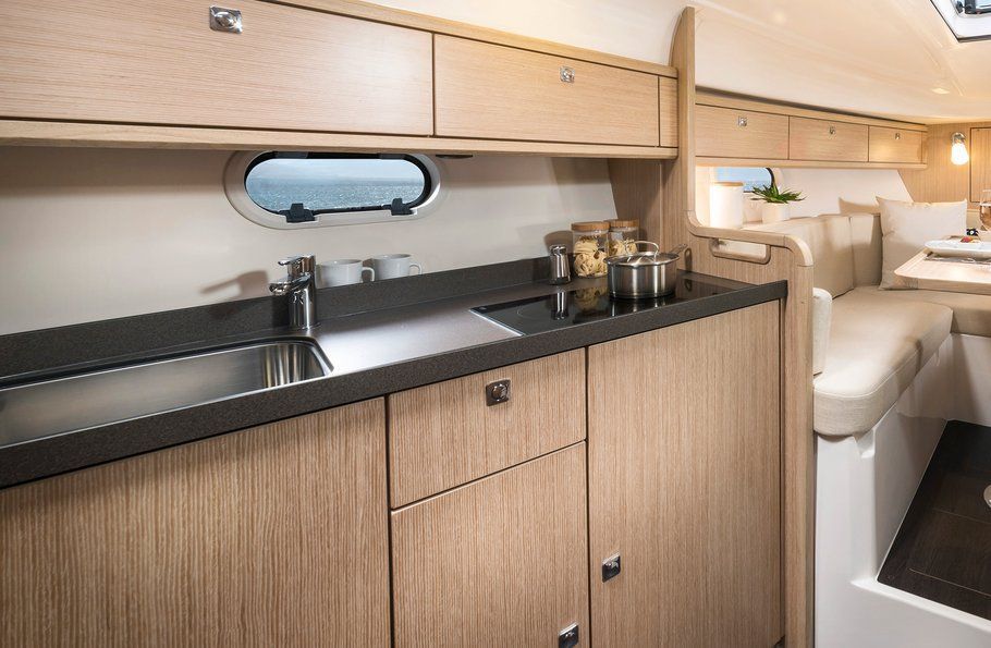 2017 Bavaria Yachts S29 Open